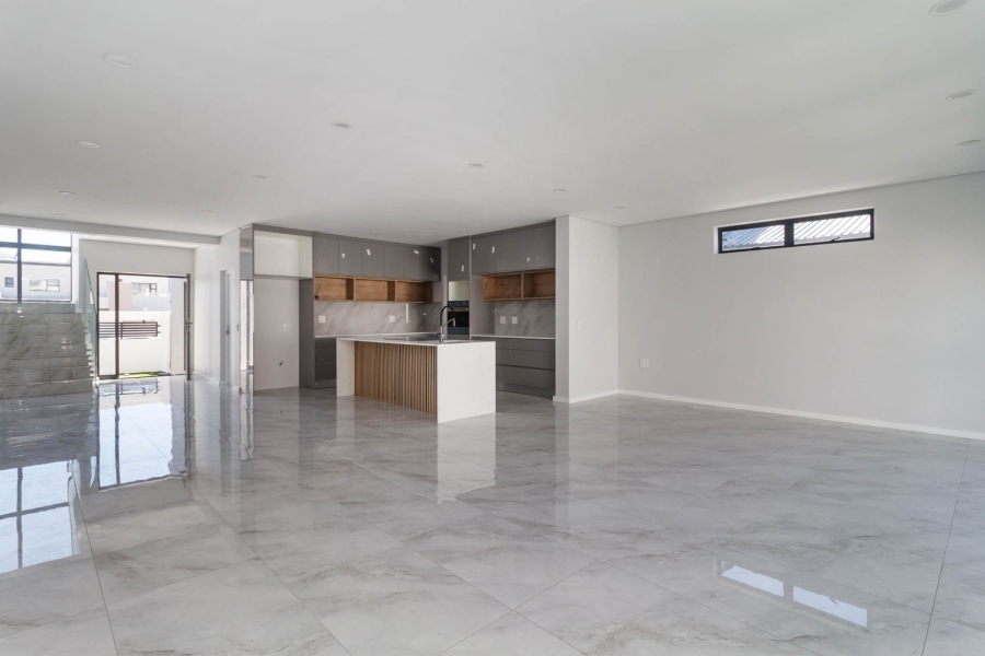 4 Bedroom Property for Sale in Sandown Western Cape